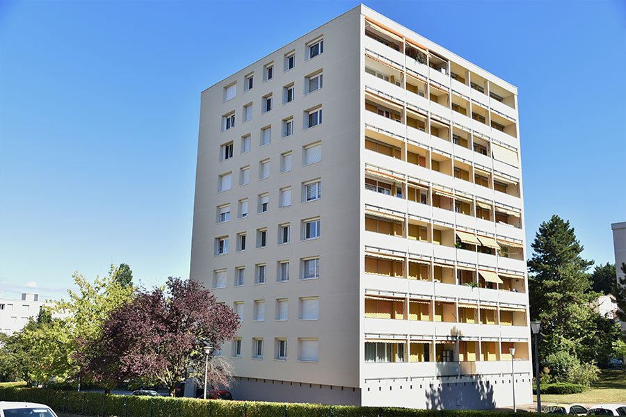 Ravalement de façade avenue Kennedy à Oullins