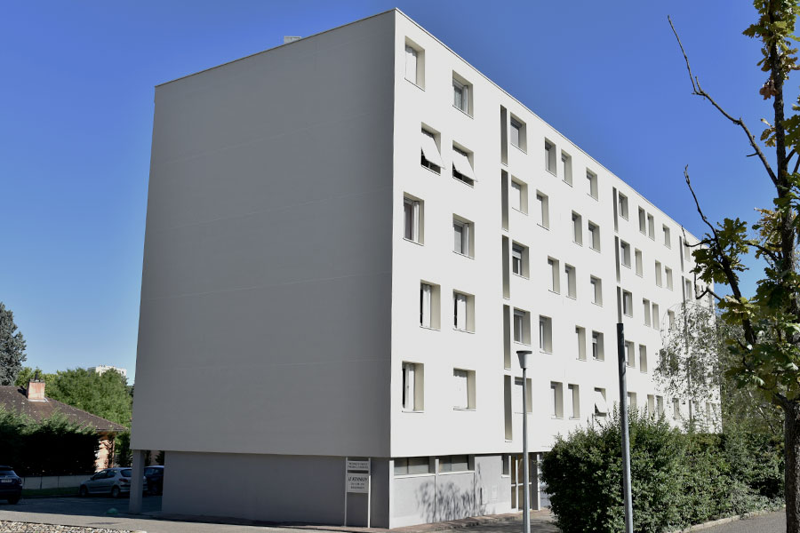 Ravalement de façade avenue Kennedy à Oullins